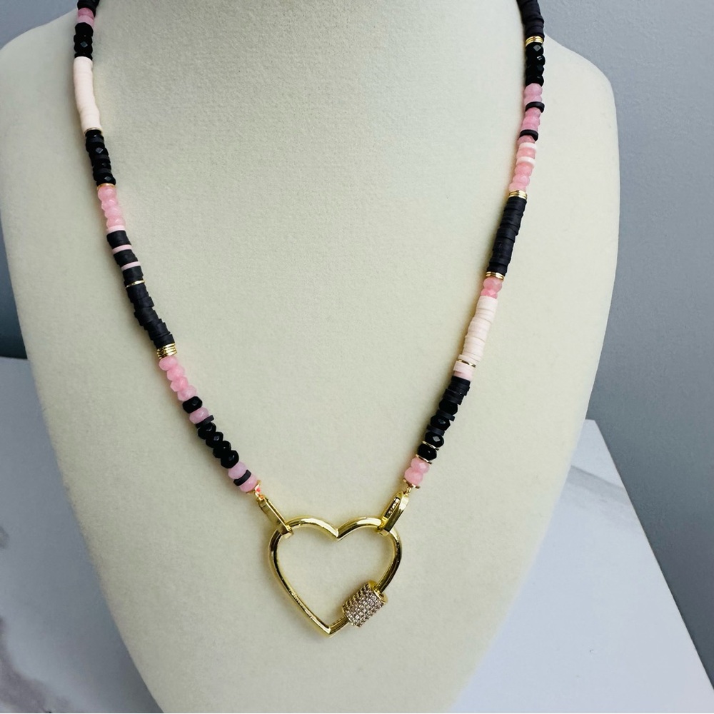 ✨ Gorjana Blair Necklace w/ Upgraded Heart Carabiner ✨ - Picture 7 of 14